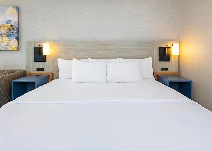 Hotels Close to Airport Comfort Airport East